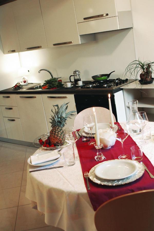 Villa Chiara Marina Trilocale Imperia Exterior foto